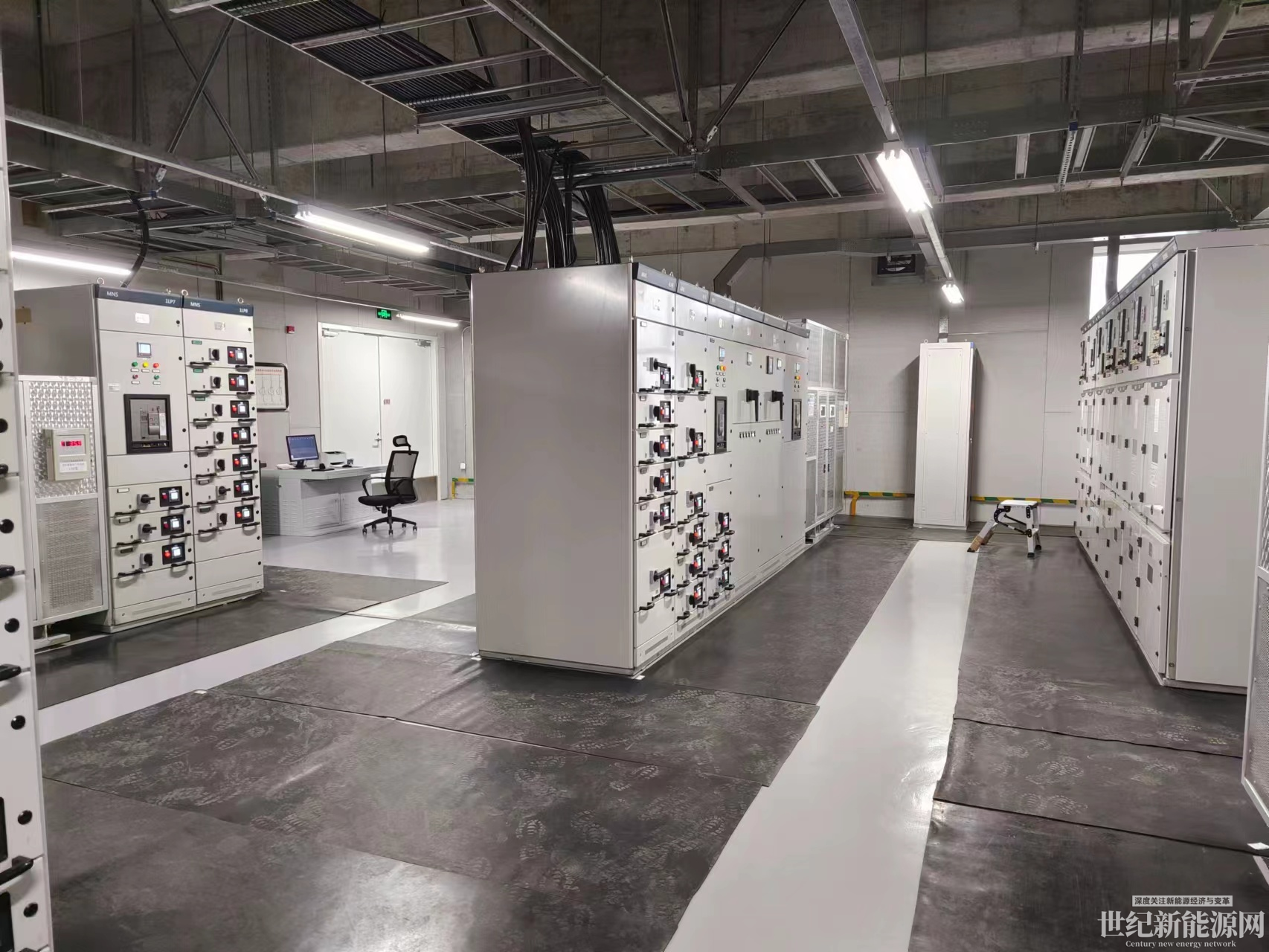 電能質量監測裝置在某半導體公司的應用 電能質量監測裝置在某半導體公司的應用