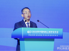 華為侯金龍:六大核心技術(shù)破解多機(jī)并聯(lián)穩(wěn)定等難題,加速儲(chǔ)能規(guī)模化落地